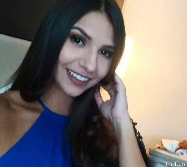 Alena Profile image 2