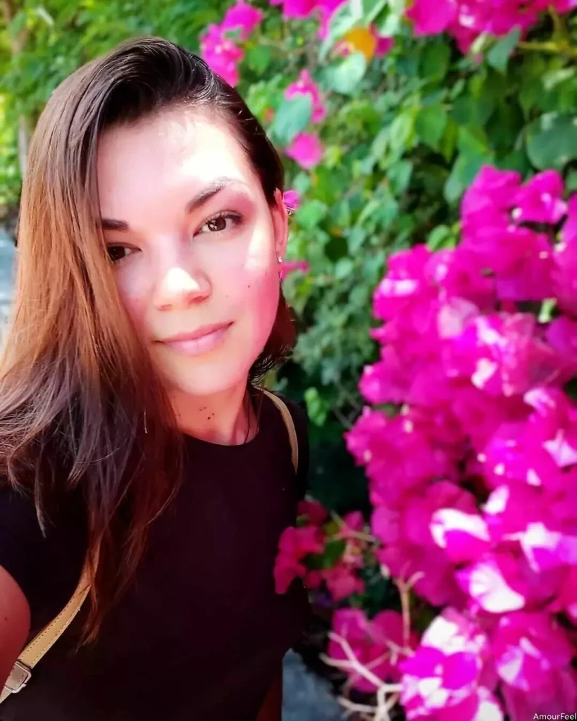 Anzhela Profile image 2