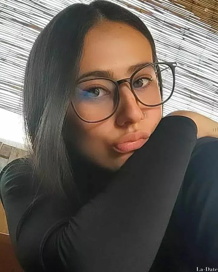 Erika Profile image 4