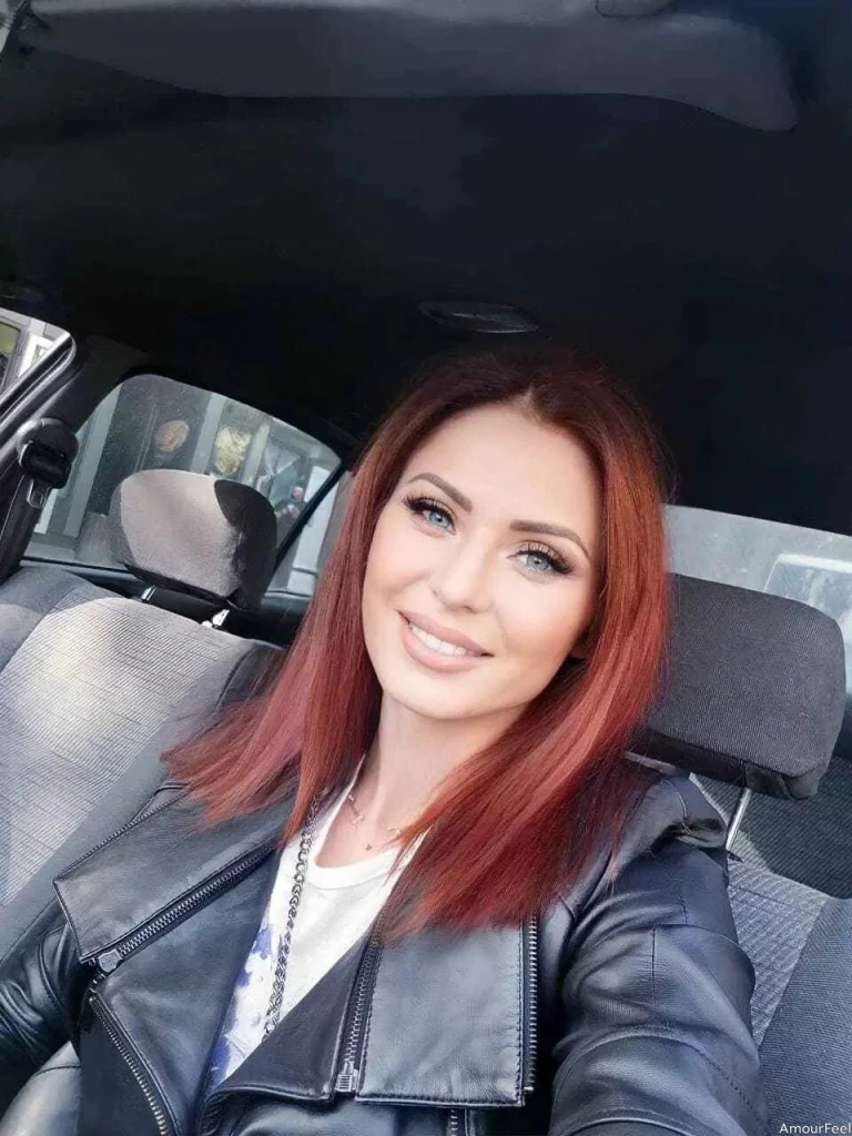 Milena Profile image 3