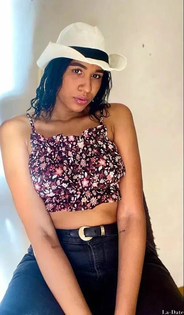 Biviana Profile image 2