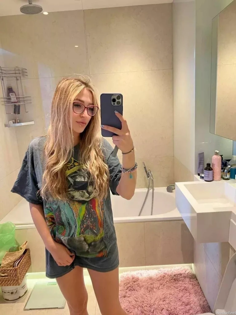 Olexandra Profile image 3