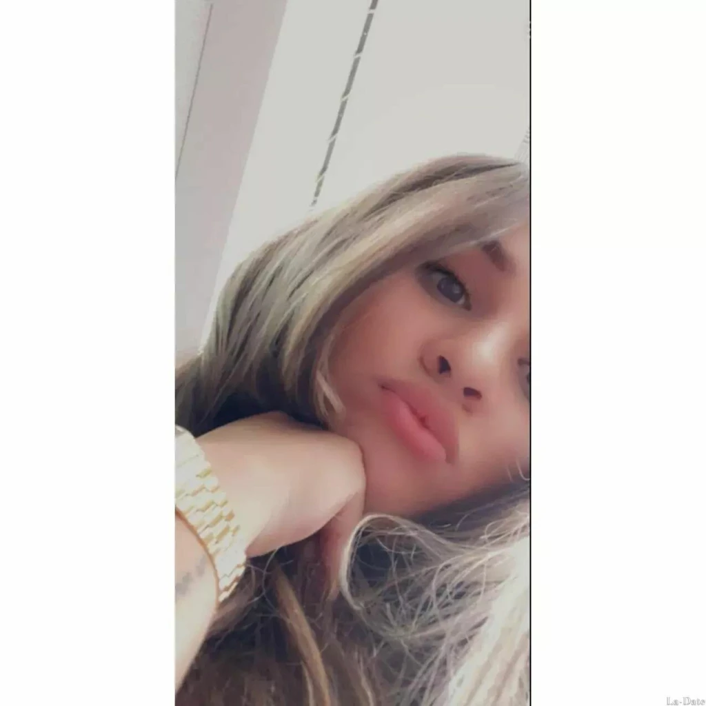 Colette Profile image 4