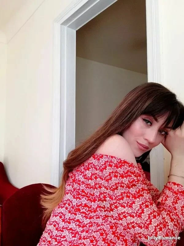 Viktoriia Profile image 1