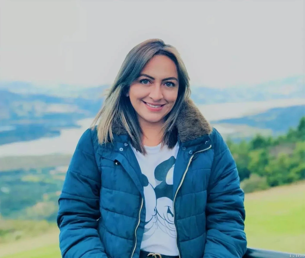 Viviana Profile image 3