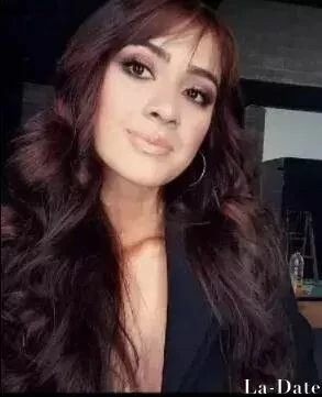 Juliana Profile image 2