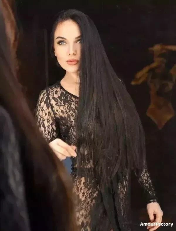 Alina Profile image 3