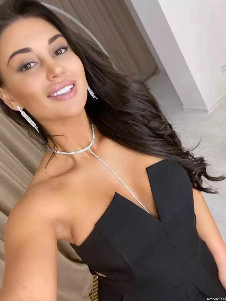 Valeriia Profile image 2