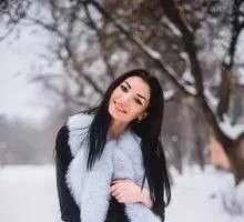 Yulia Profile image 1