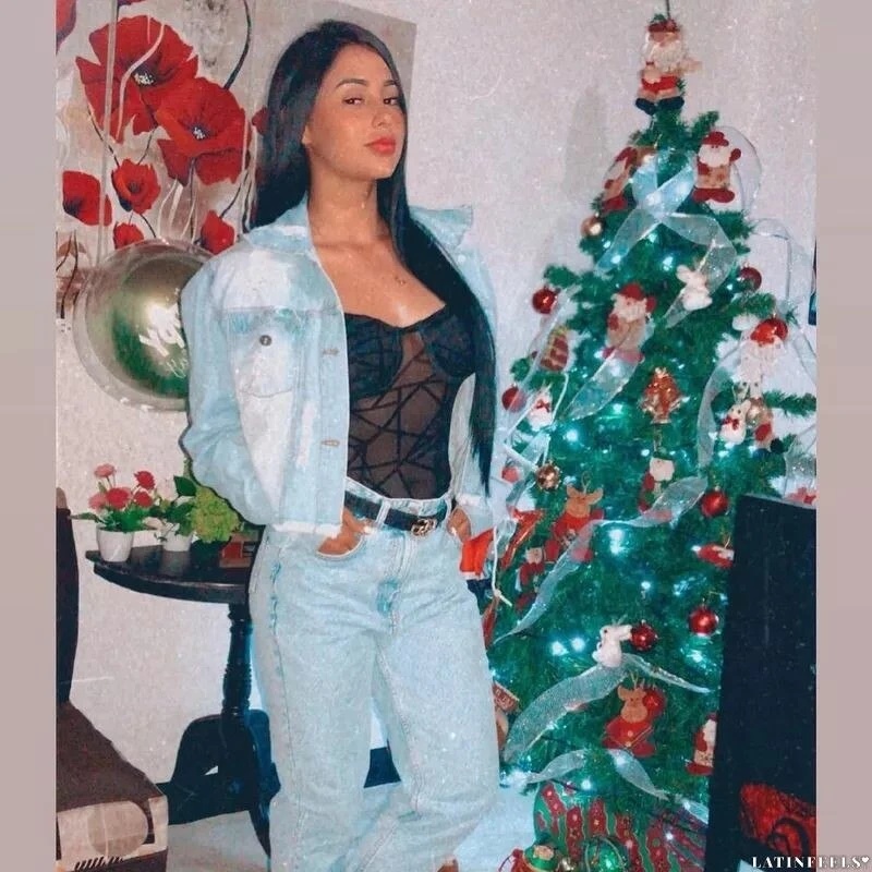 Karen Profile image 4