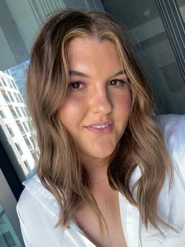 Deni2021 Profile image 1