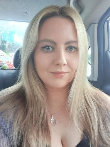 Alana01 Profile image 1