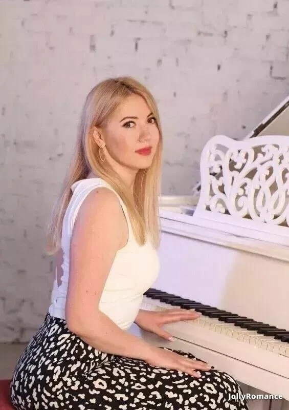 Darina Profile image 1