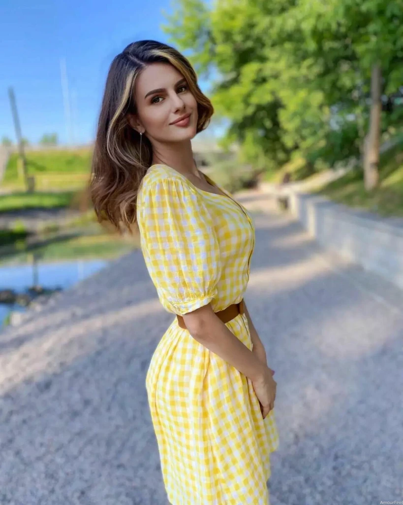 Veronika Profile image 2