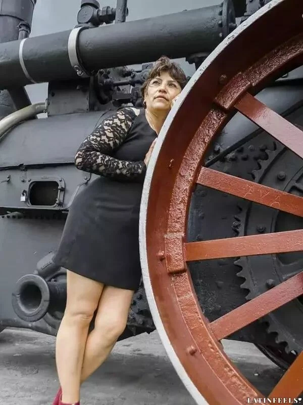 Stella Profile image 3