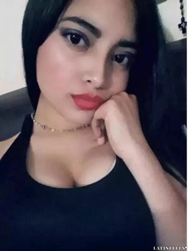 Analie Profile image 2