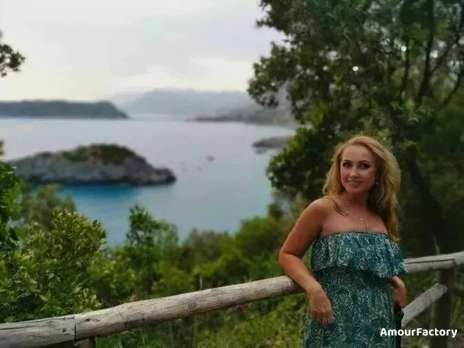 Svetlana Profile image 1