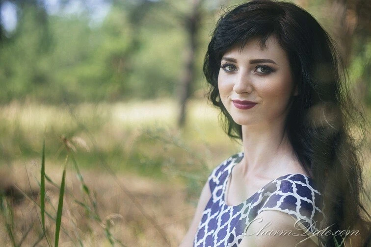 Kristina Profile image 1