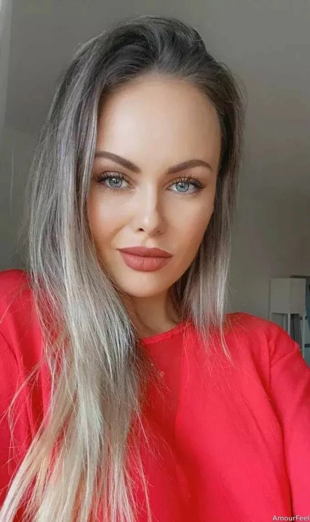 Halyna Profile image 1