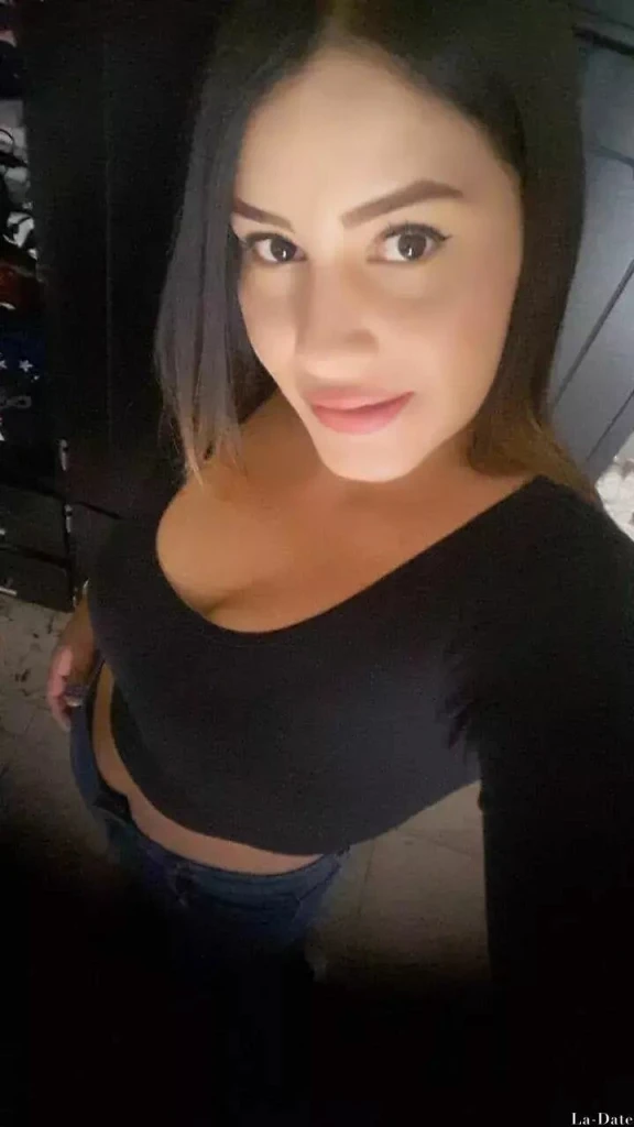 Caterine Profile image 3