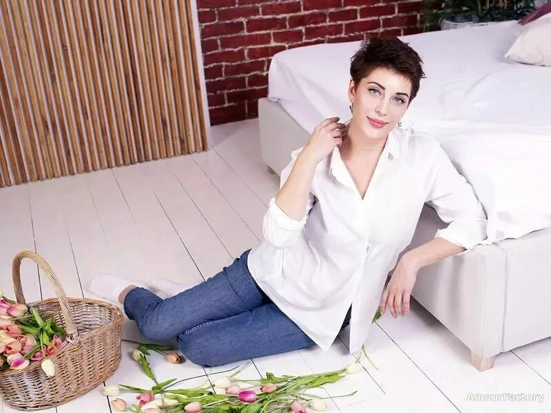 Irina Profile image 3