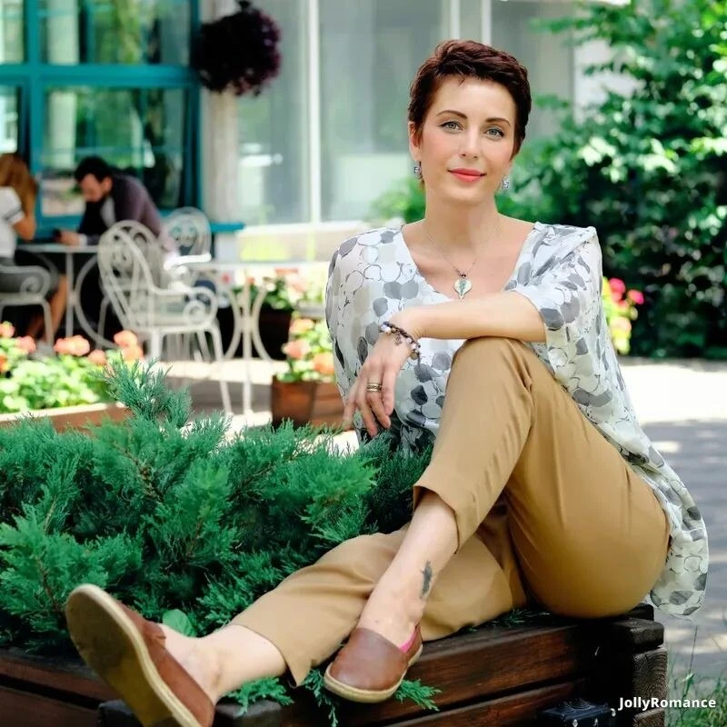 Irina Profile image 4