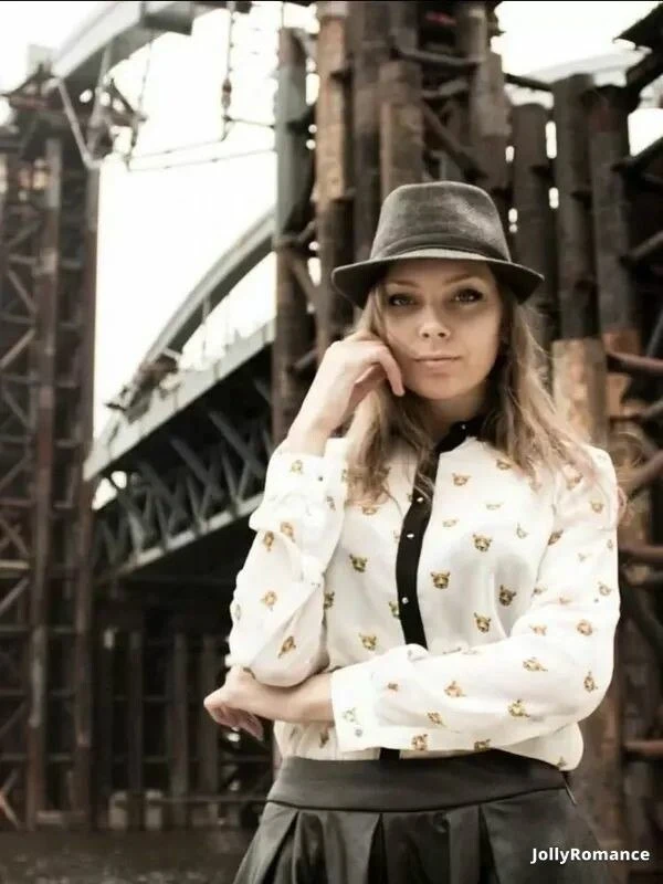 Alyona Profile image 4