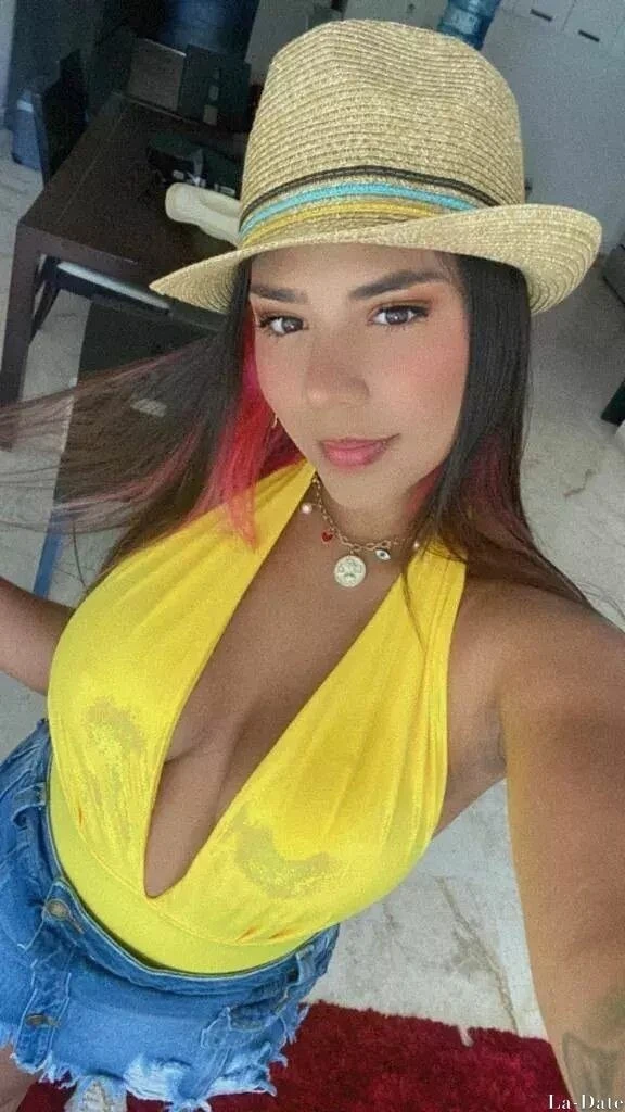 Leidy Profile image 1