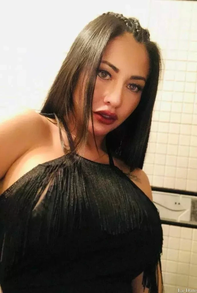 Fernanda Profile image 1