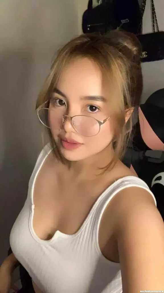 Ladymaria Profile image 1