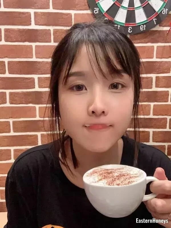 Sophia Profile image 1