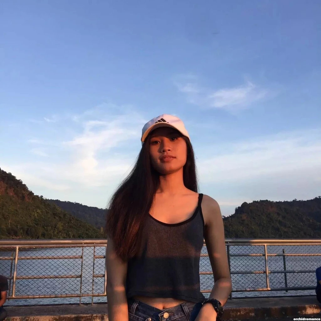 Sasithorn Profile image 1