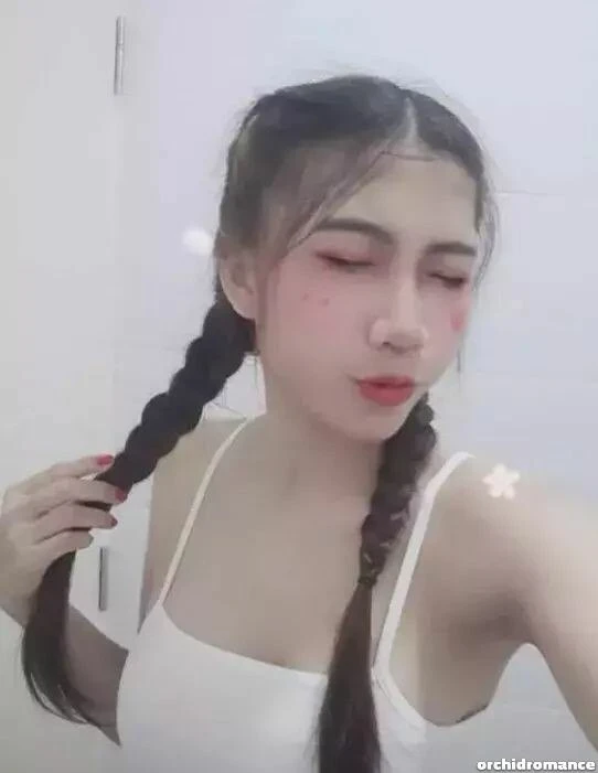 Nalini Profile image 2