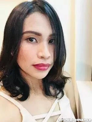 Monica Profile image 2