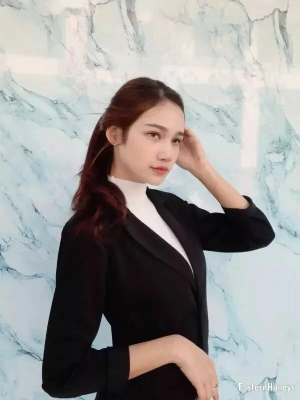 Siya Profile image 4