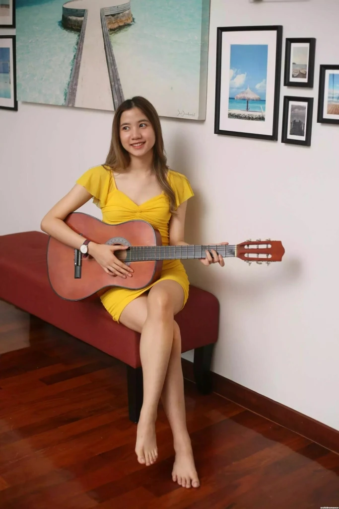 Belle Profile image 4