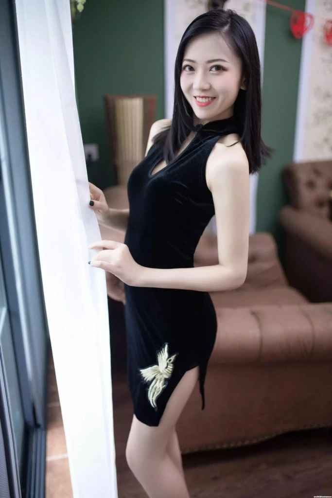 Emma Profile image 2