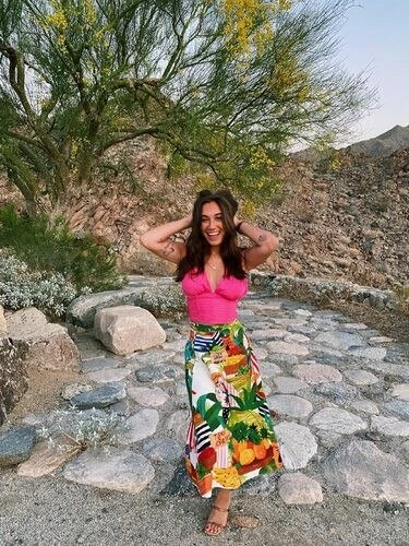 AnneSplit Profile image 1