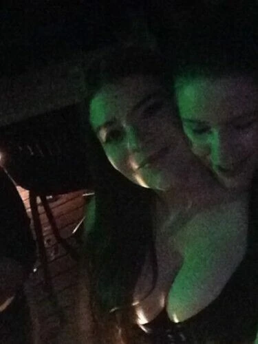 Angel rose Profile image 1