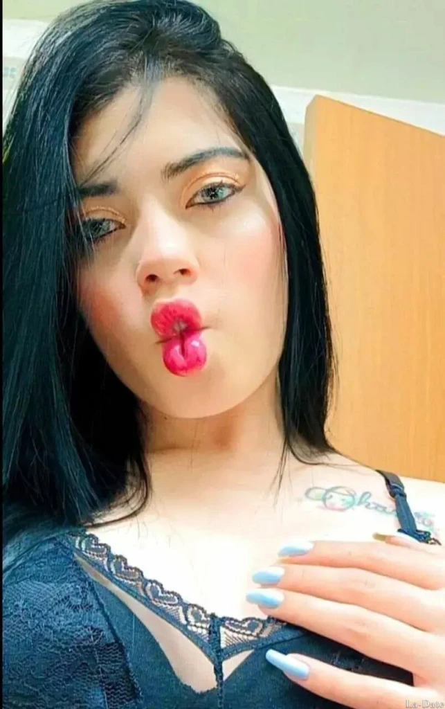 Karen Profile image 1