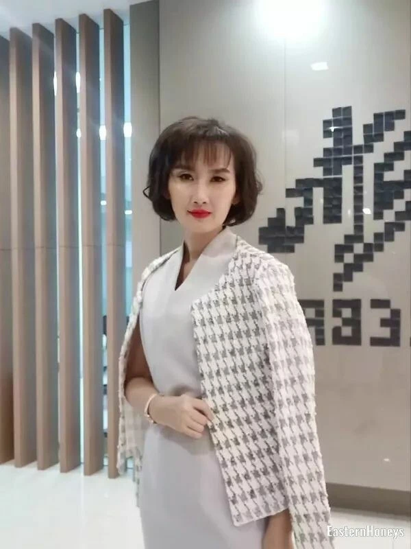 Sakonrat Profile image 2