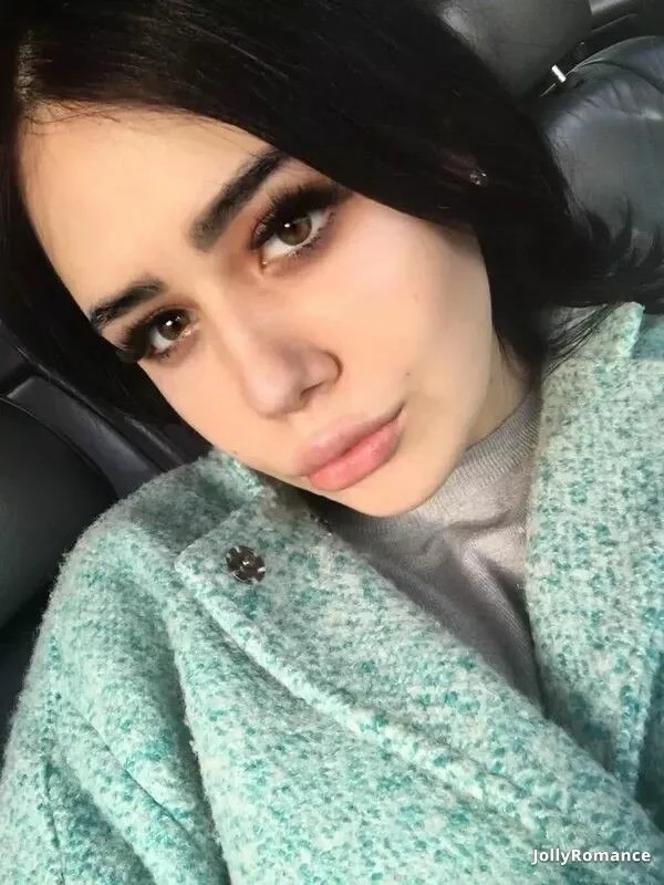 Kateryna Profile image 4