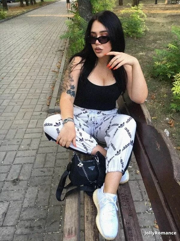 Kateryna Profile image 1