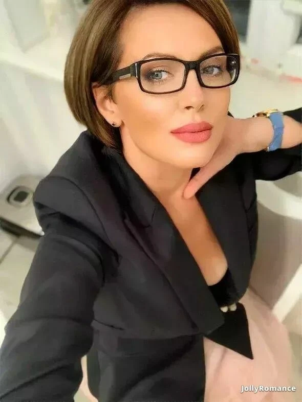 Irina Profile image 1