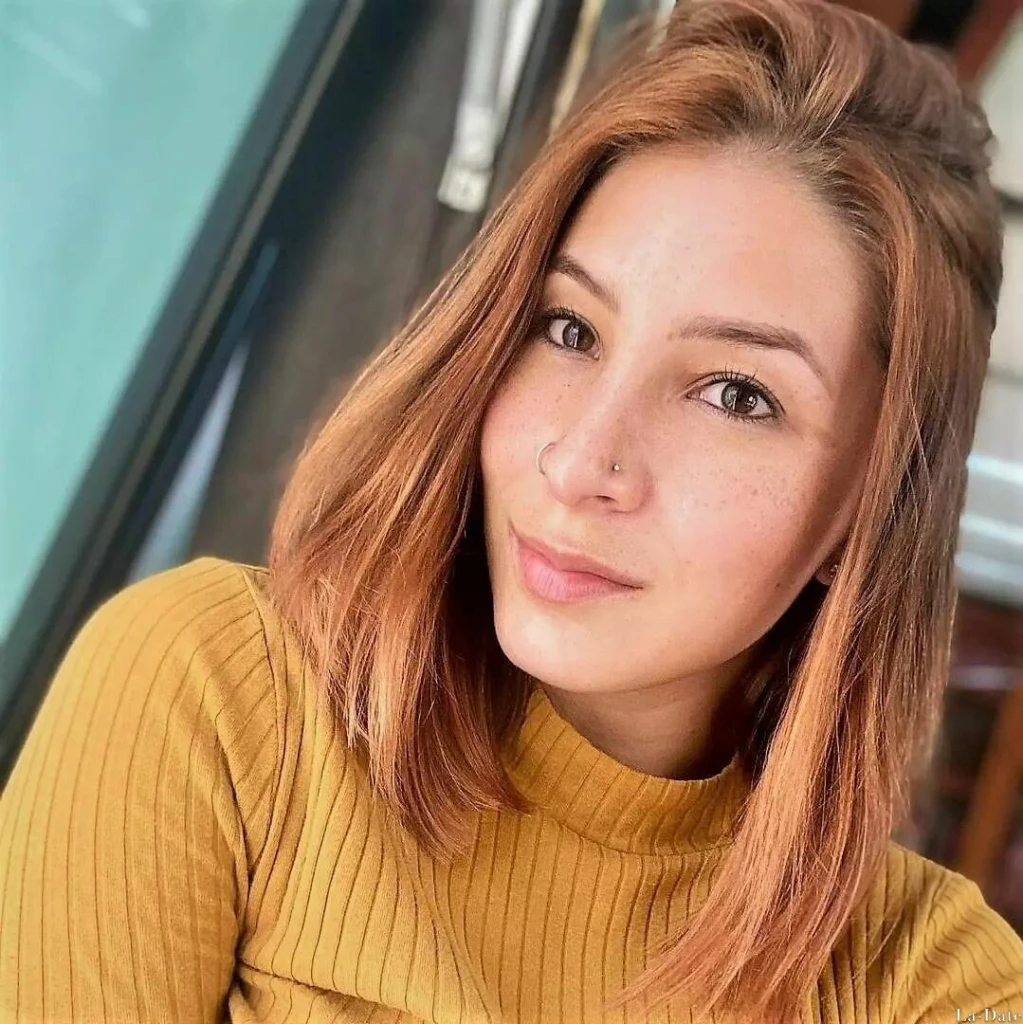 Carolina Profile image 2