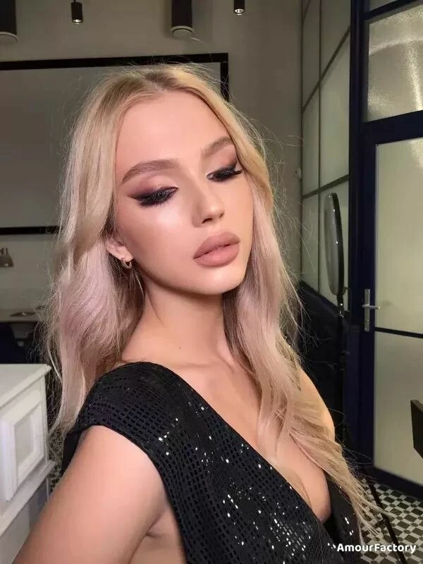 Ekaterina Profile image 3