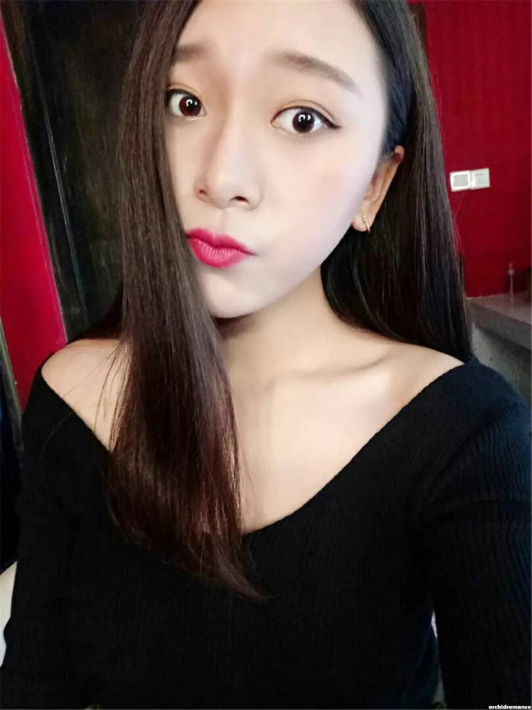 Longhua Profile image 1