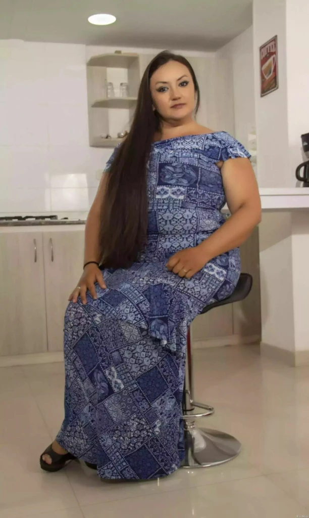 Carmen Profile image 4