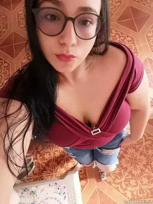 Julieht Profile image 4