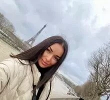 Yana Profile image 1